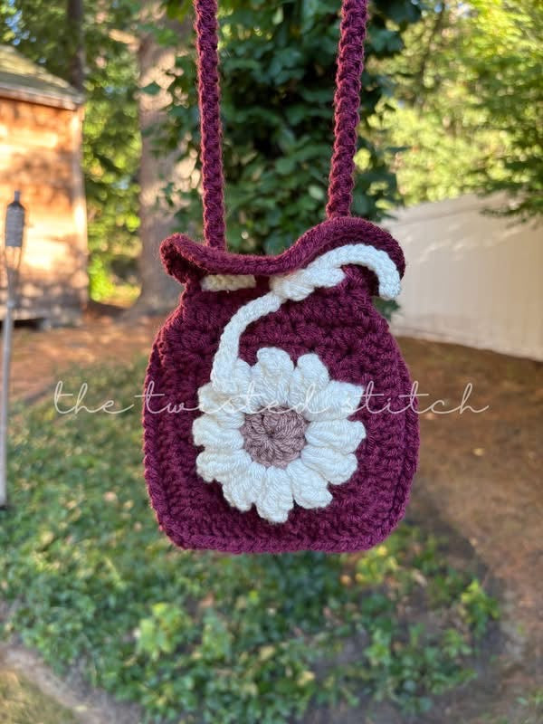 Daisy Pouch