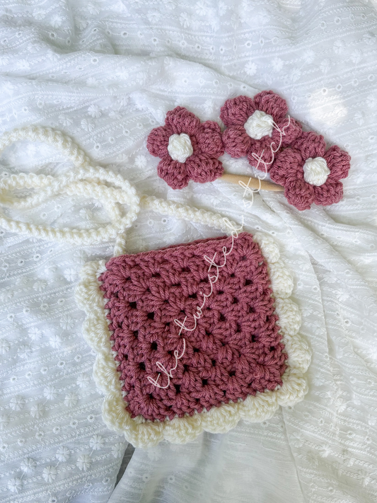 Fall Vibes Daisy Headband (3 Daisies)