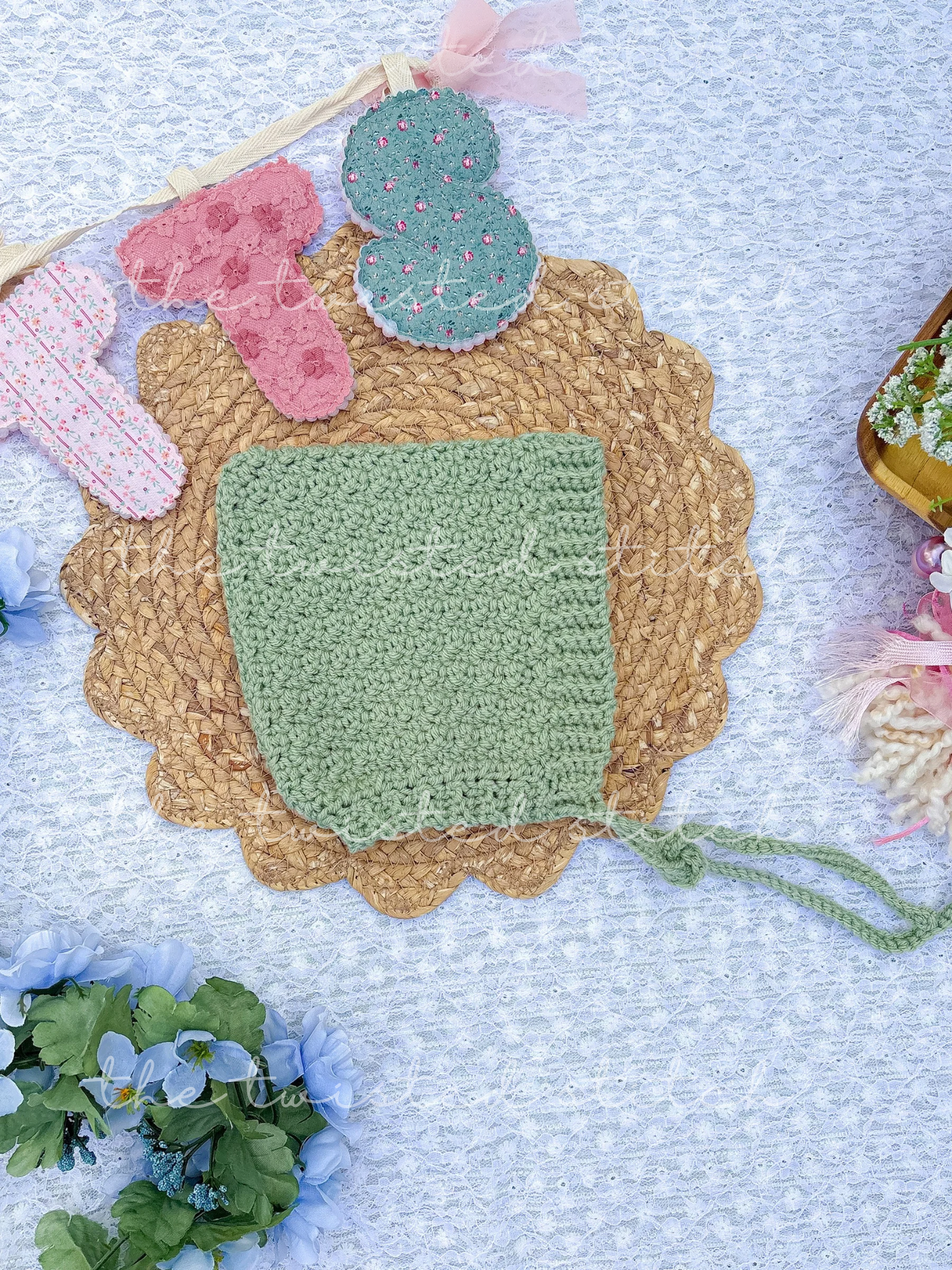 Pixie Bonnet