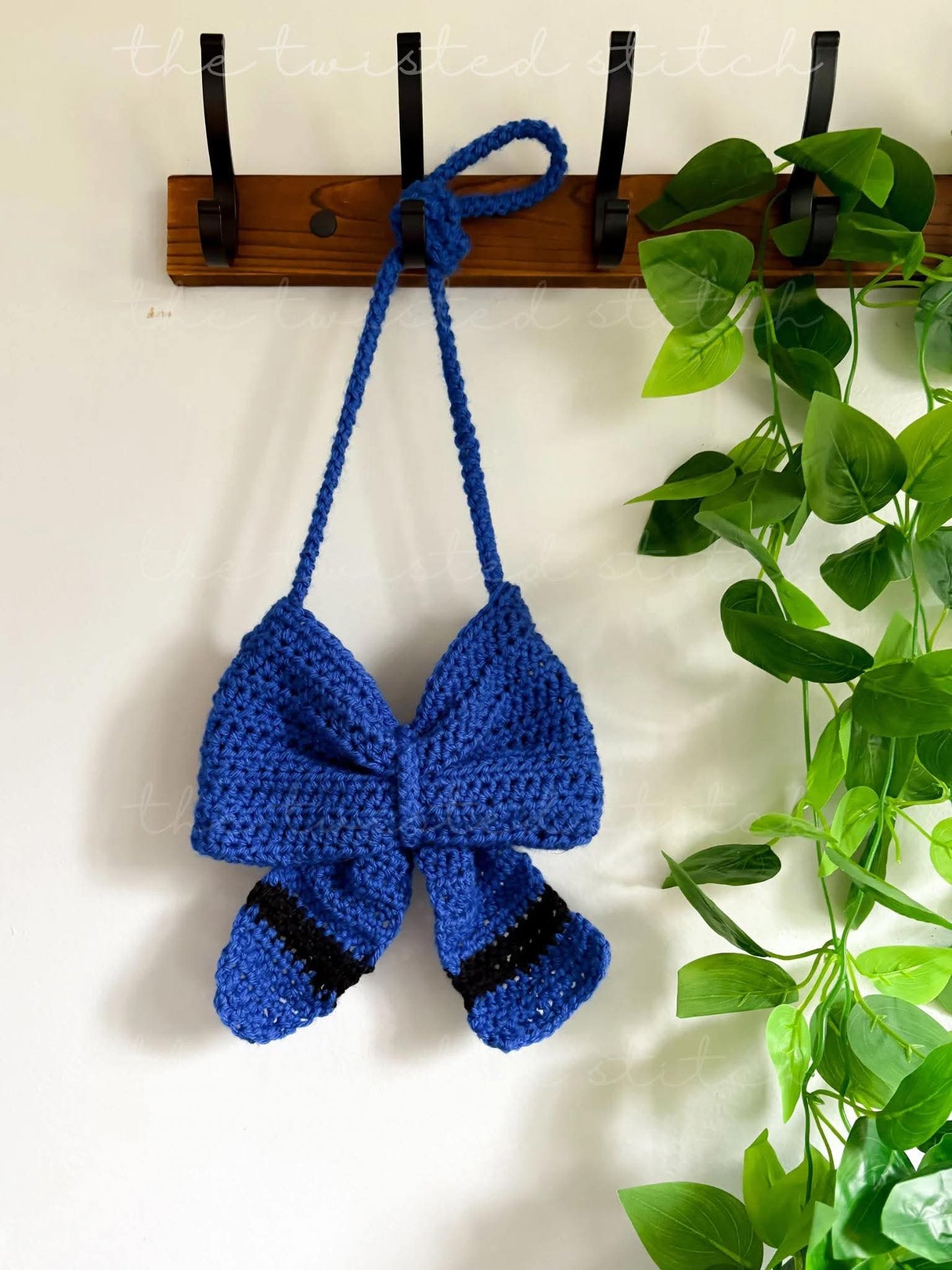 Crayon Bows + Purse