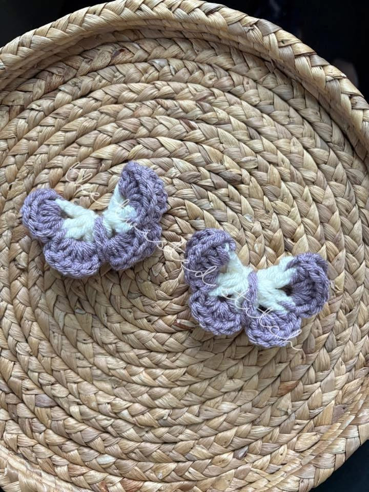 RTS Butterfly Clips (Set of 2) - Hazy Purple + Cream