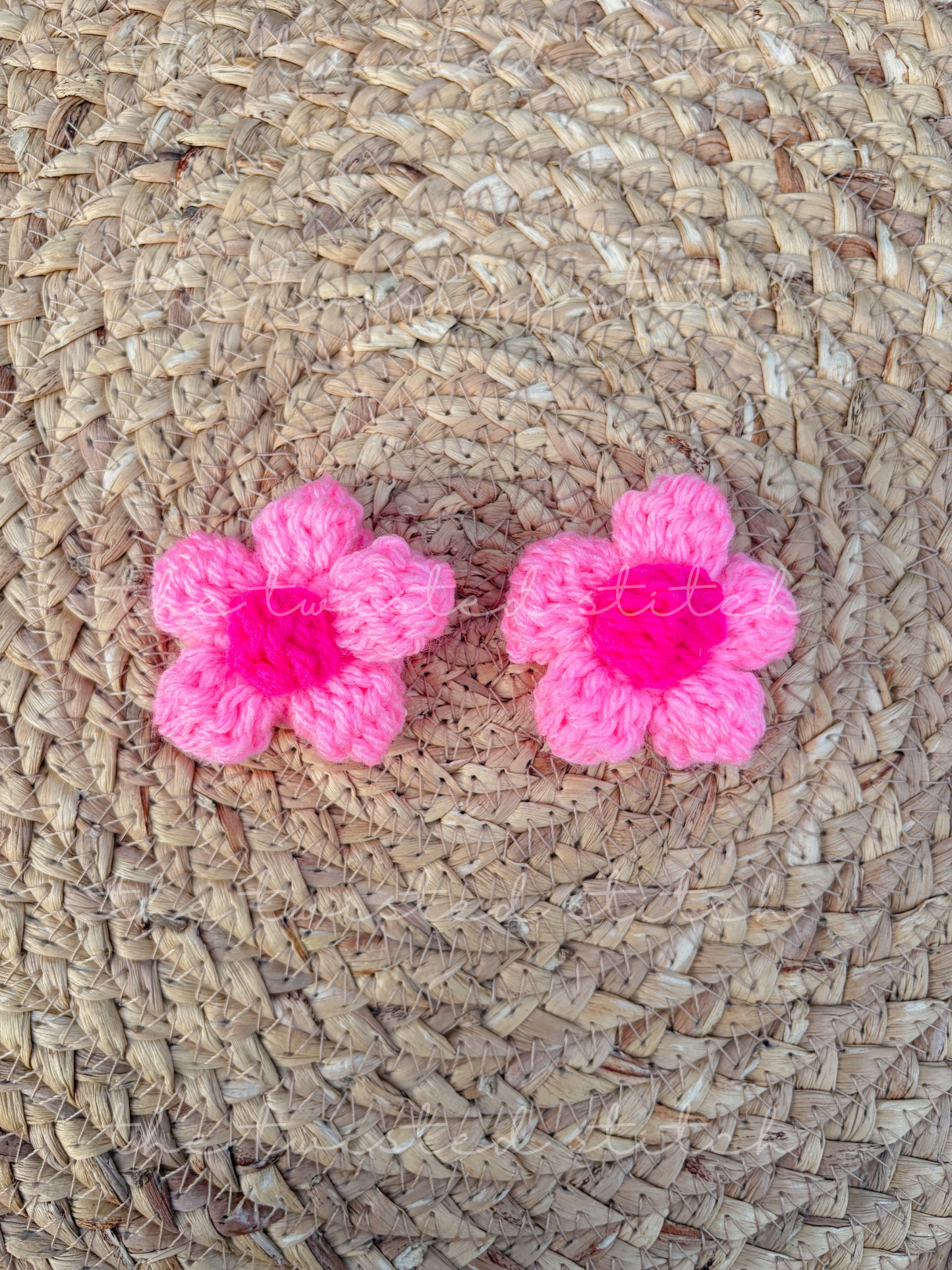 Cotton Candy with Hot Pink Daisy Clips