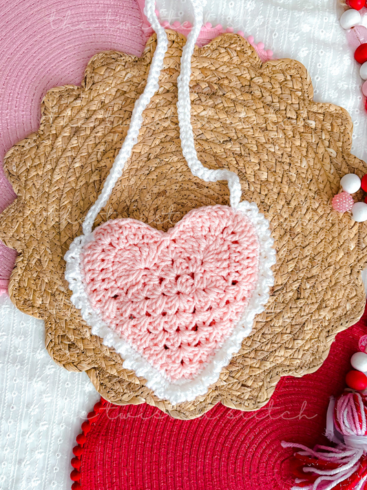 Soft Pink Heart Purse with White Picot Edging