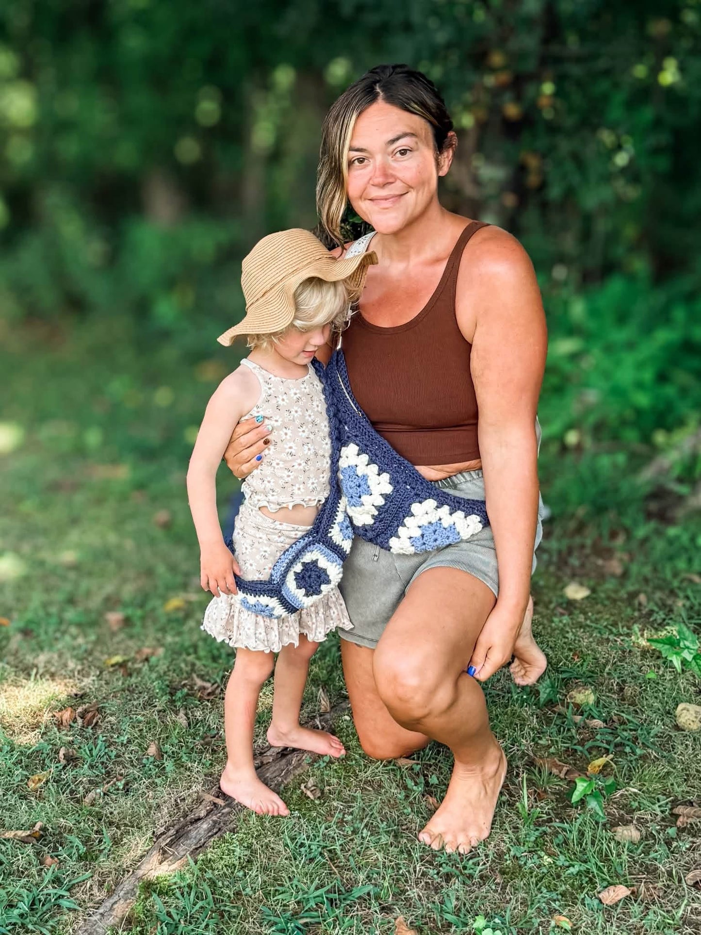 Mama Crossbody